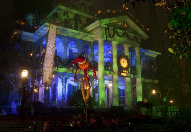 Haunted Mansion Holiday